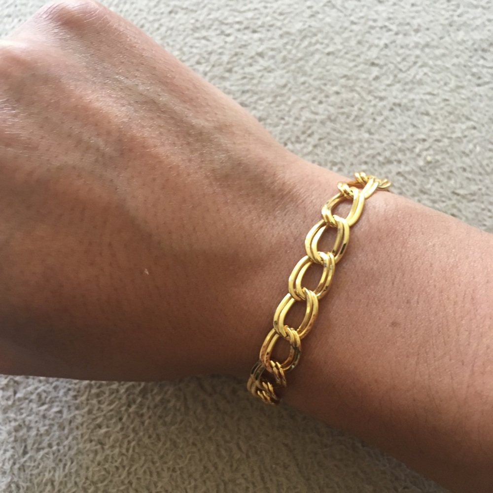 Gold bracelet